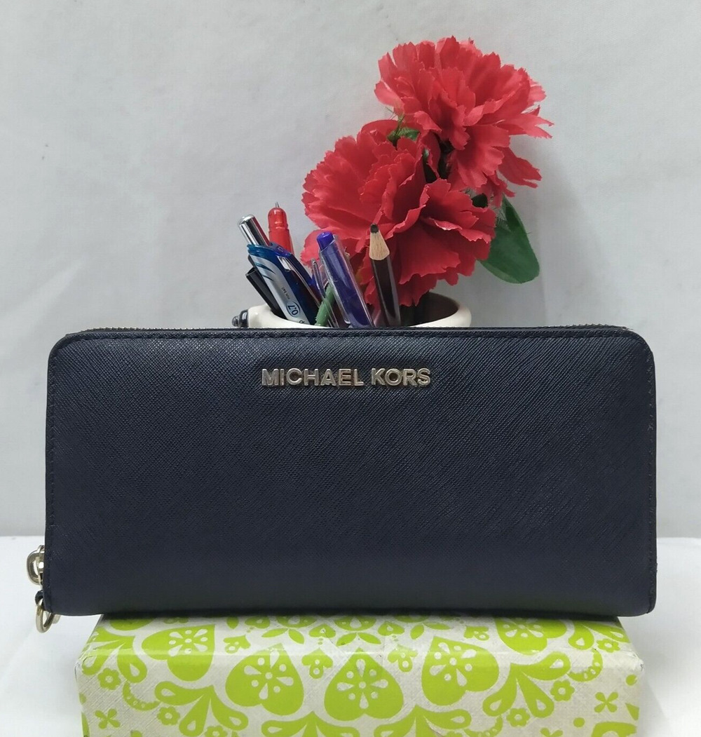 Michael Kors Black Leather Zip Around Credit Card Long Wallet